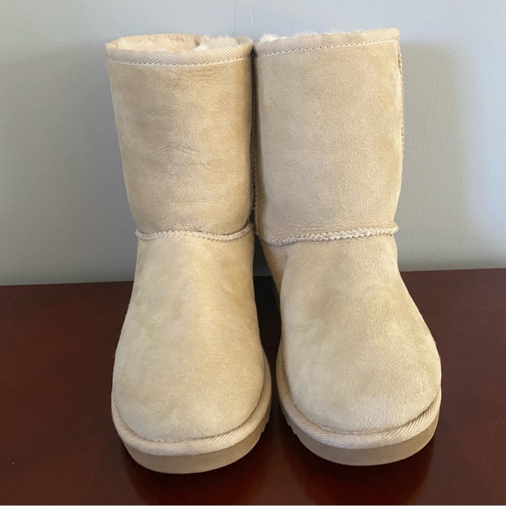 Classic Short UGG Boots